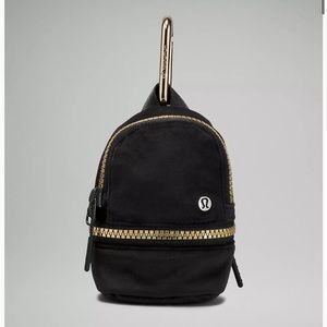 NWT Lululemon City Adventurer Backpack Nano Black
Velour